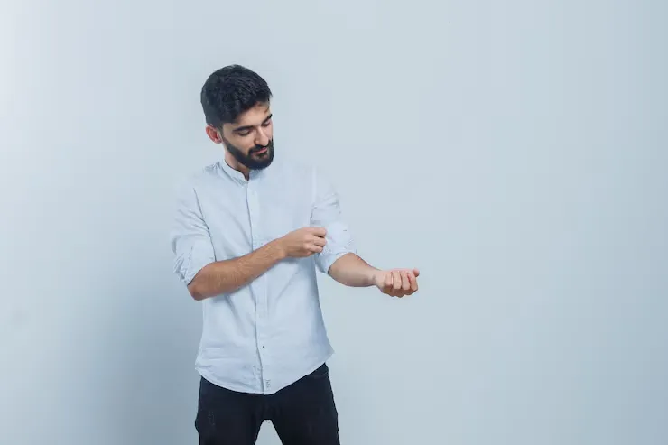Unexplained Itching All Over the Body at Night Causes and When to Consult a Doctor