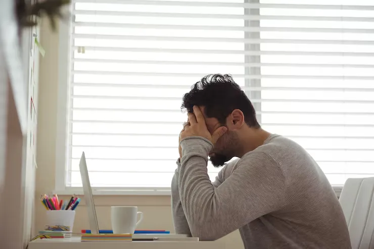 Anxiety Meaning in Hindi: एंग्जायटी के लक्षण, कारण और मदद कब लें