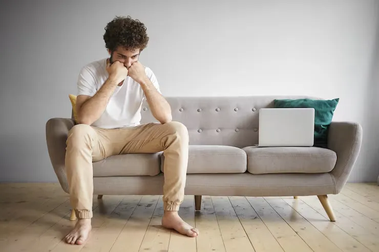 Depression Meaning in Hindi: डिप्रेशन के लक्षण, कारण और मदद